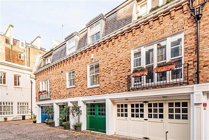 1 Bedroom Maisonette To Rent In Redcliffe Mews, Chelsea, SW10