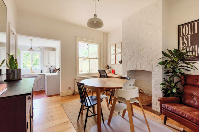 2 Bedroom Terraced House For Sale In Coal Park Lane, Swanwick, Southampton, SO31