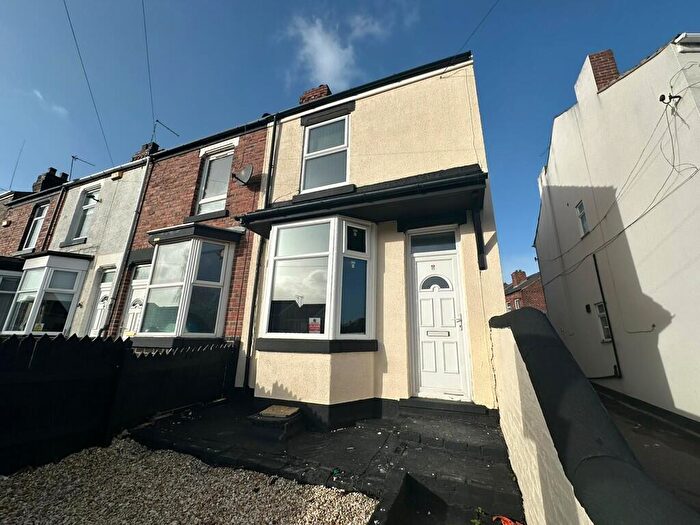 2 Bedroom End Of Terrace House For Sale In Queen Street, Swinton, S64