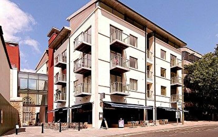 1 Bedroom Flat To Rent In City Centre, Oxford, OX1