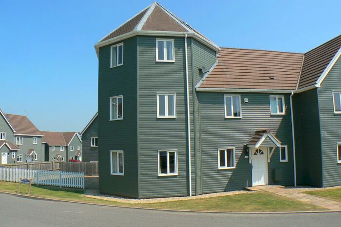 4 Bedroom Semi-Detached House To Rent In Wiltshire Crescent, The Wiltshire Leisure Village, SN4