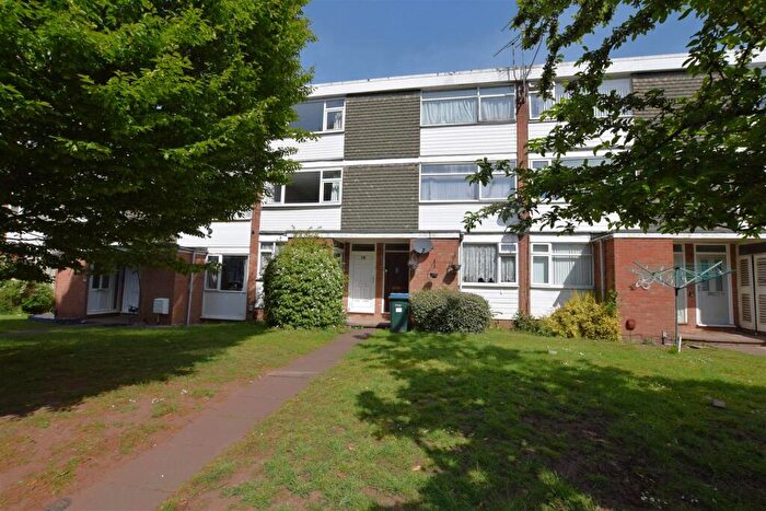 2 Bedroom Duplex To Rent In Darnford Close, Walsgrave, Coventry, CV2