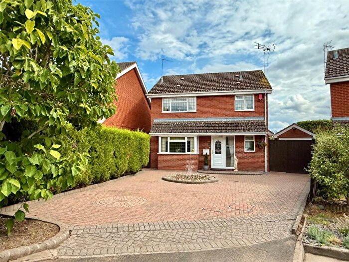 3 Bedroom Detached House For Sale In Astley Court, Stourport-on-Severn, Worcestershire, DY13
