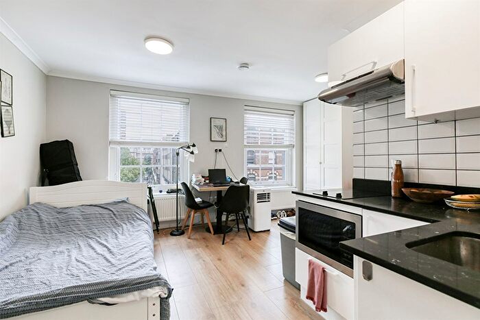 Studio To Rent In Leigh Street, WC1H