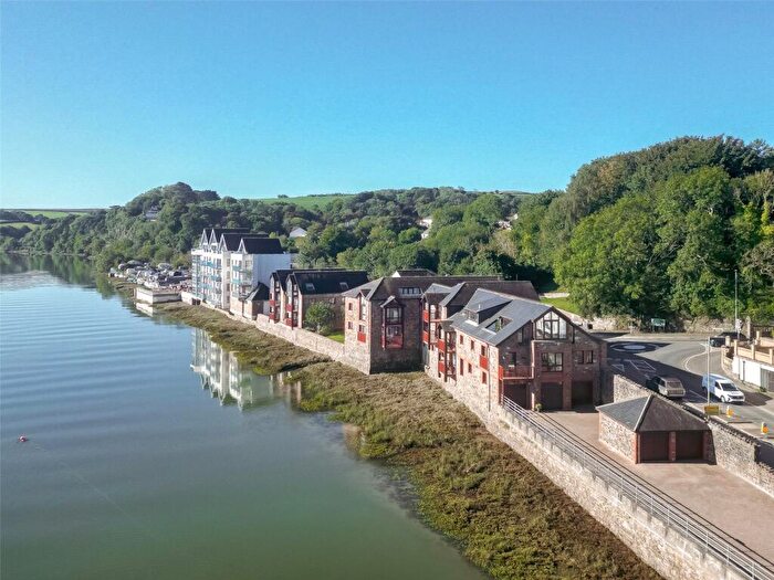 2 Bedroom Apartment For Sale In Wooder Wharf, New Road, Bideford, Devon, EX39