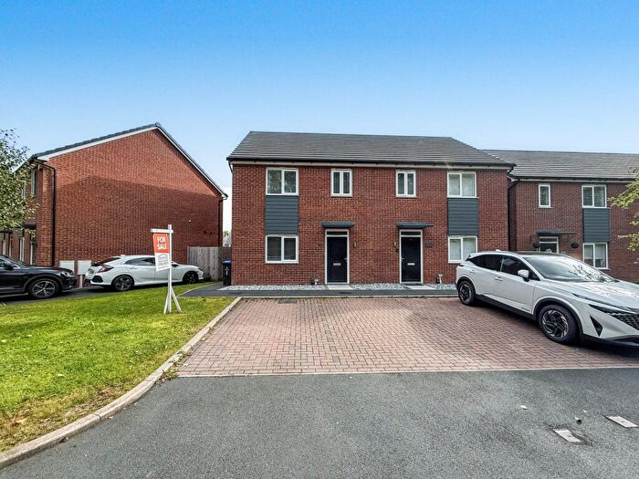 3 Bedroom Semi-Detached House For Sale In Ridge Lane, Blythe Bridge, Stoke-on-Trent, ST11