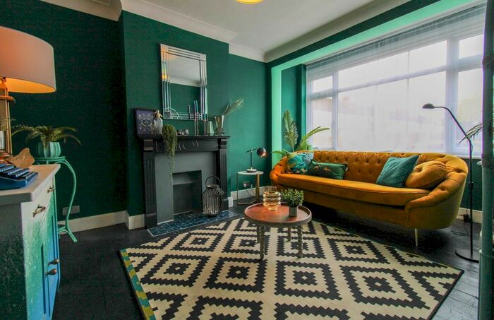 3 Bedroom Terraced House To Rent In Addiscombe Avenue, Addiscombe, Croydon, CR0