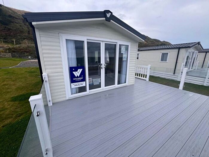 2 Bedroom Mobile/park Home For Sale In Lendalfoot, Girvan, KA26
