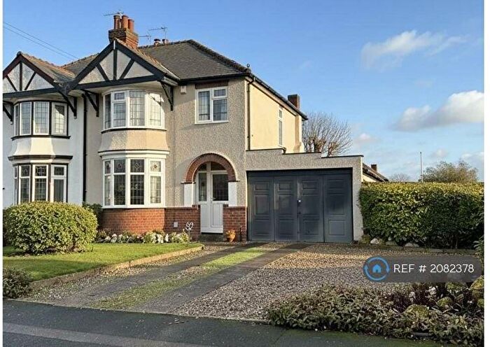 3 Bedroom Semi-Detached House To Rent In Shenstone Avenue, Halesowen, B62
