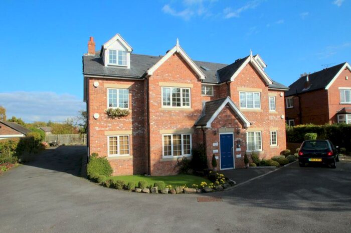 2 Bedroom Apartment To Rent In Kings View, King Lane, Leeds, LS17