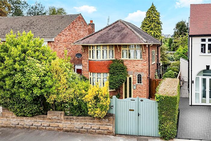 3 Bedroom Detached House For Sale In Brooklands Drive, Gedling, Nottinghamshire, NG4