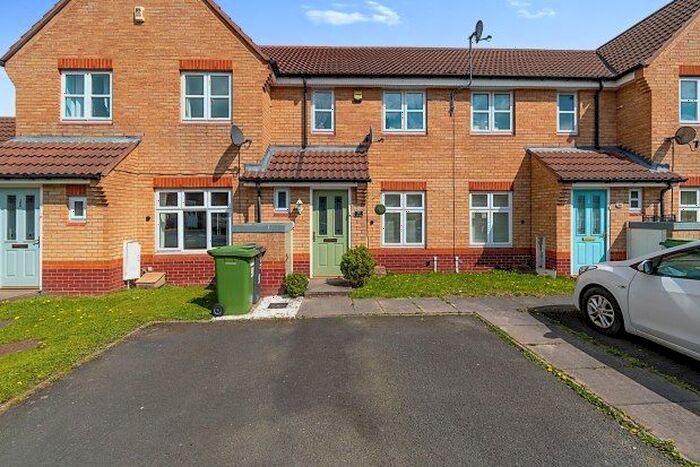 2 Bedroom Property To Rent In Yale Road, Willenhall, WV13