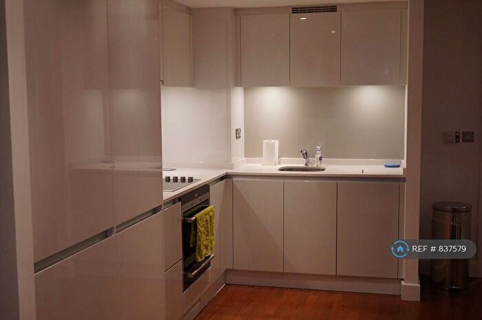1 Bedroom Flat To Rent In Marsh Wall, London, E14