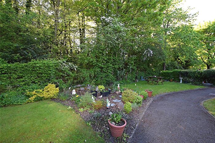 1 Bedroom Apartment For Sale In Gaskell Court, Thornton End, Holybourne, Alton, Hampshire, GU34