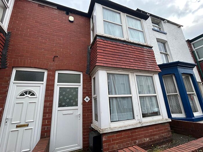 3 Bedroom Terraced House To Rent In James Street, Scarborough, YO12
