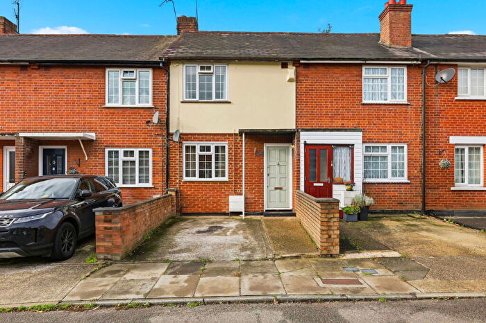 3 Bedroom Terraced House For Sale In Henry Road, Chelmsford, CM1