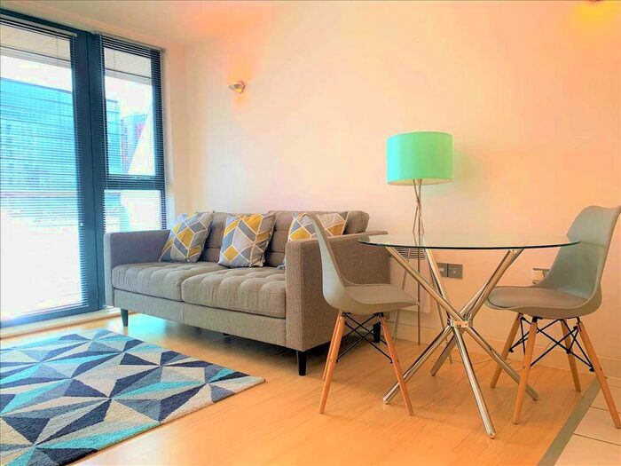 2 Bedroom Flat To Rent In Tempus Tower, Mirabel Street, Manchester, M3