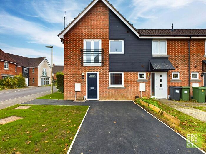 1 Bedroom House To Rent In Hewitt Road, Basingstoke, Hampshire, RG24