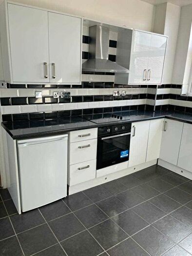 1 Bedroom Flat To Rent In College Street Flat, Leicester, LE2