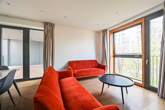 3 Bedroom Flat To Rent In Manna House, East Village, Stratford, London, E20