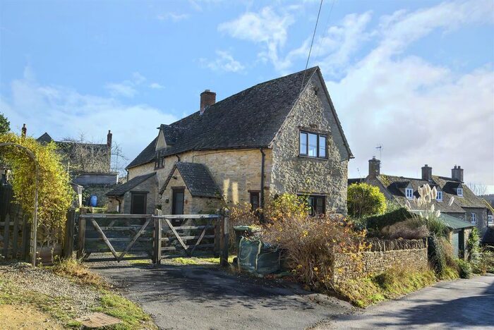 3 Bedroom Detached House For Sale In Fawler, Chipping Norton OX7