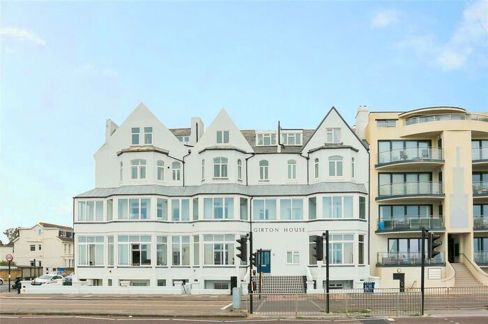 2 Bedroom Flat To Rent In Girton House, Kingsway, Hove, BN3