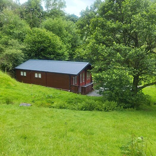 2 Bedroom Mobile/park Home For Sale In Llangynog, Oswestry, SY10