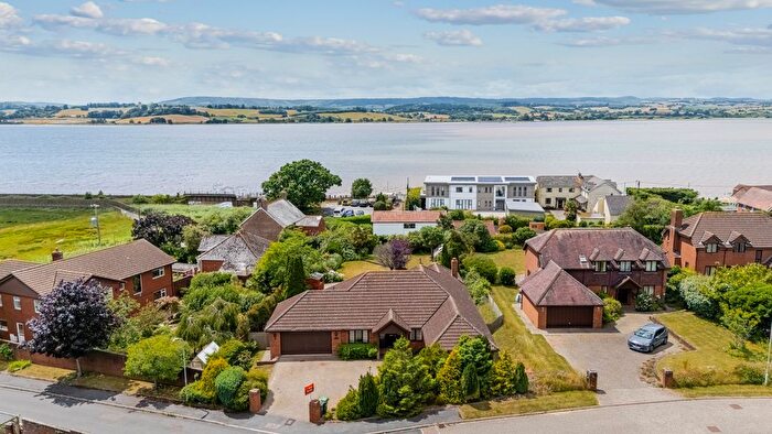 4 Bedroom Detached Bungalow For Sale In Nurseries Close, Exton, EX3