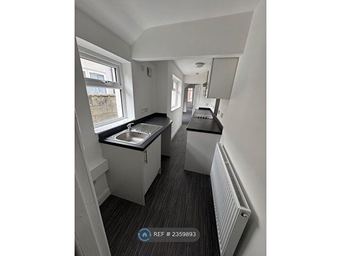 2 Bedroom Terraced House To Rent In Lowther Street, Stoke-On-Trent, ST1
