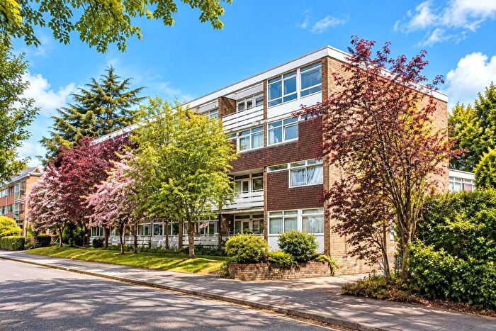 2 Bedroom Apartment To Rent In Hill View Court, Woking, Surrey, GU22