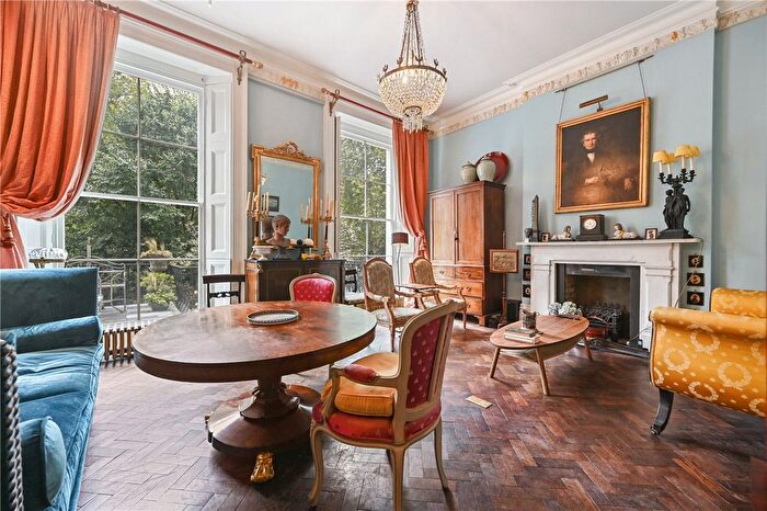 1 Bedroom Flat To Rent In Gloucester Gardens, London, W2