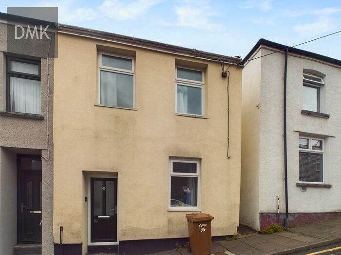 2 Bedroom Terraced House To Rent In Heolddu Road, Bargoed, CF81