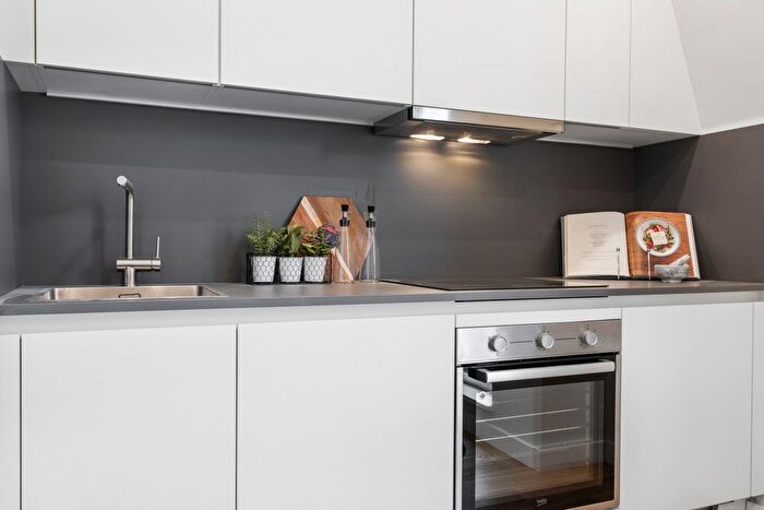 Studio To Rent In Cedar Road, Sutton, SM2