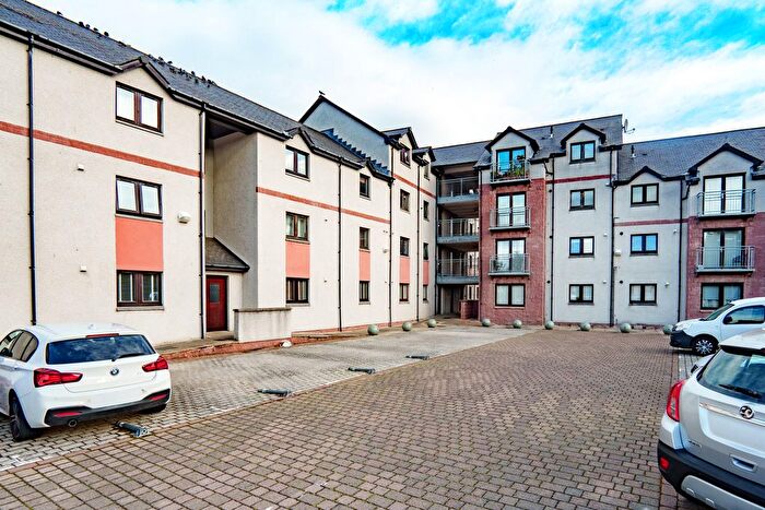 2 Bedroom Flat For Sale In Portland Place, Inverness, IV1