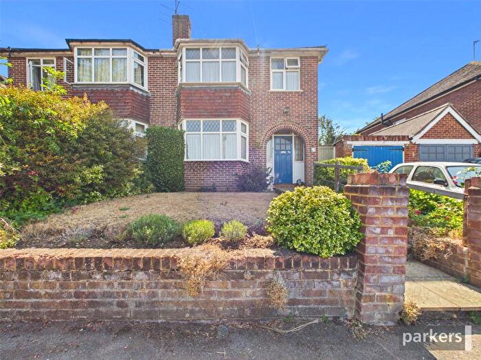 3 Bedroom Semi-Detached House For Sale In Delamere Road, Earley, Reading, Berkshire, RG6