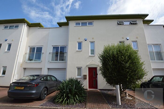 4 Bedroom Property To Rent In Ottaway Close, Costessey, Norwich, NR5