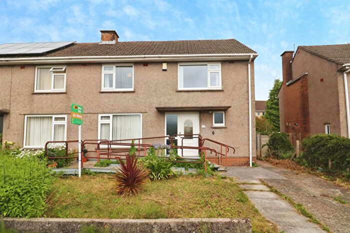 3 Bedroom Semi Detached House For Sale In St. Peters Road, Penarth, CF64