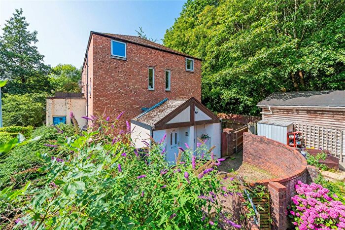 2 Bedroom Flat For Sale In Majestic Way, Aqueduct, Telford, Shropshire, TF4