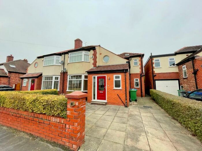 3 Bedroom Semi-Detached House To Rent In Kingsfield Drive, Didsbury, Manchester, M20