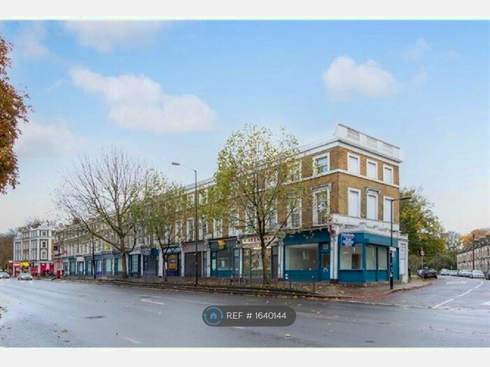 Studio To Rent In Old Kent Road, London, SE1