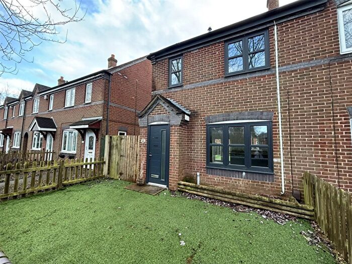 3 Bedroom Semi-Detached House To Rent In Highland Lea, Horsehay, Telford, Shropshire, TF4