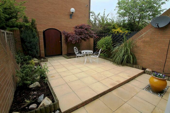 1 Bedroom Flat To Rent In North Thirteenth Street, Milton Keynes, MK9