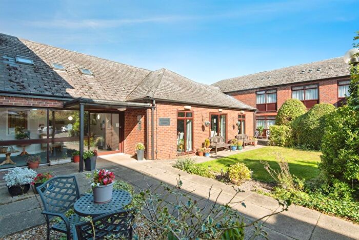 1 Bedroom Flat For Sale In High Street, Baldock, SG7