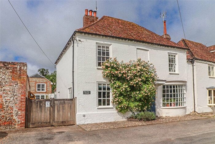 5 Bedroom Detached House For Sale In Appleshaw, Andover, Hampshire, SP11