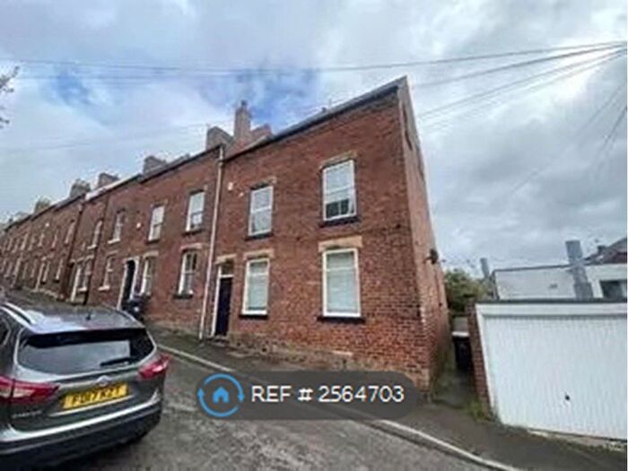 3 Bedroom End Of Terrace House To Rent In Marr Terrace, Sheffield, S10