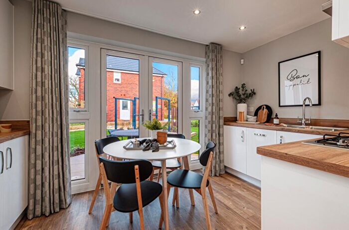 2 Bedroom Semi-Detached House For Sale In Phoenix Lane, Fernwood, Newark, NG24