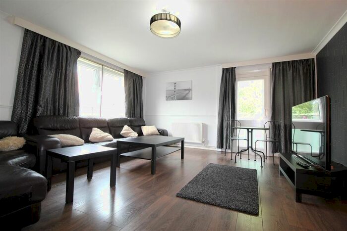 2 Bedroom Flat To Rent In Marlborough Grange, Leeds, LS1