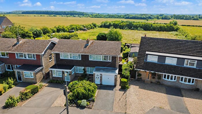 3 Bedroom Semi-Detached House For Sale In Finch Hatton Drive, Gretton, NN17