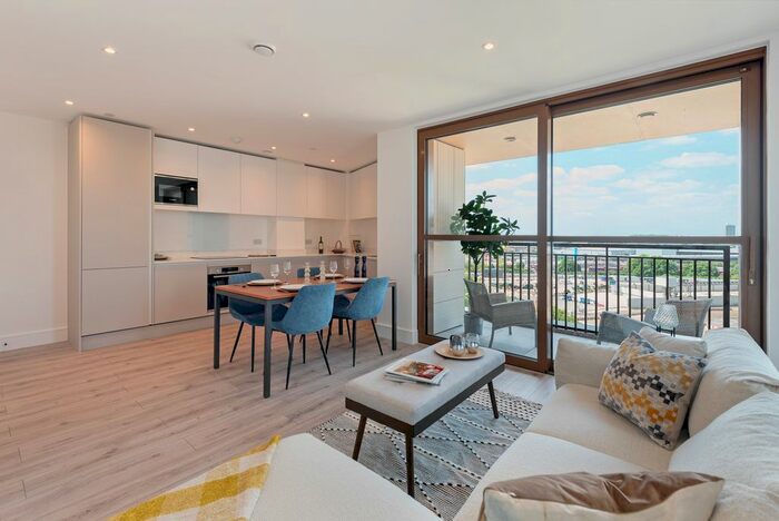 2 Bedroom Flat To Rent In Goodhall Street, London, NW10