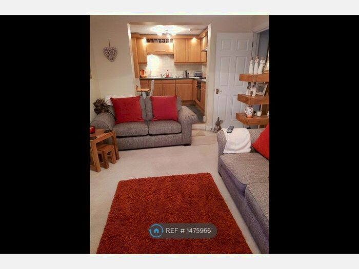 2 Bedroom Flat To Rent In South Ferry Quay, Liverpool, L3